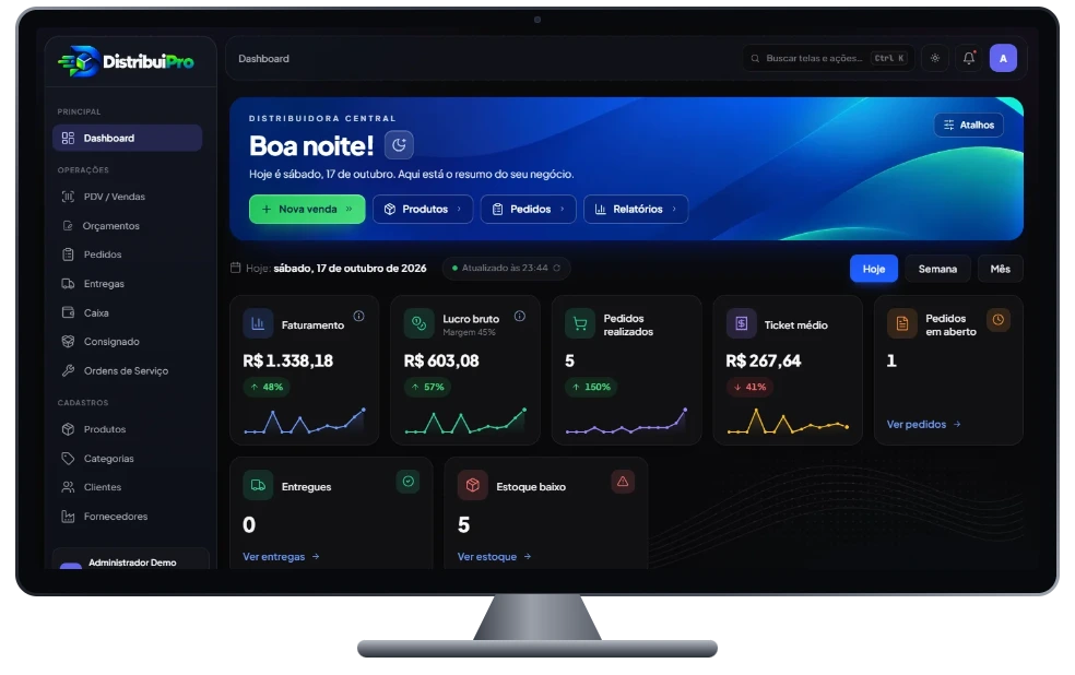 Dashboard DistribuiPro no computador